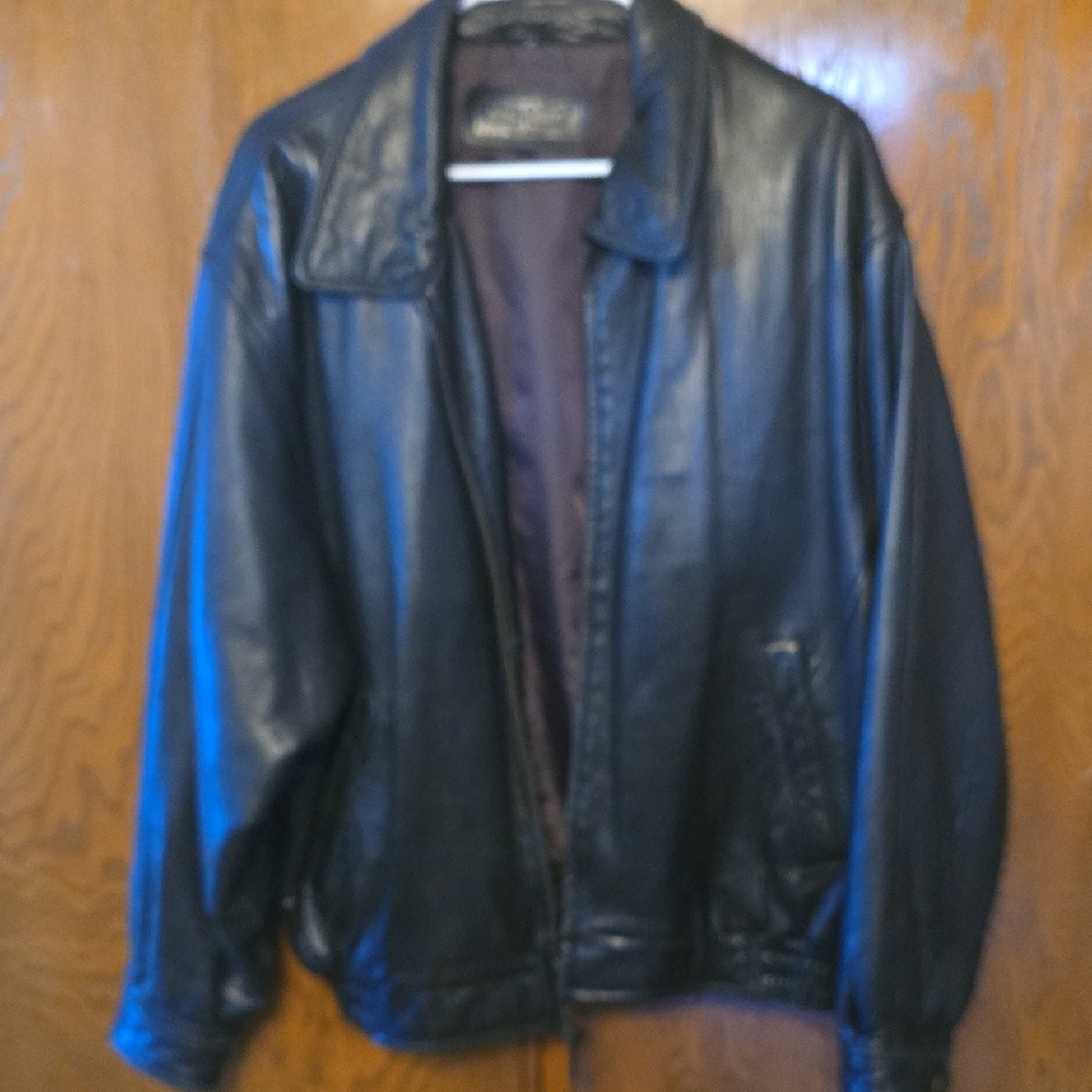 Couture Men's Classic Black Leather Bomber Jacket